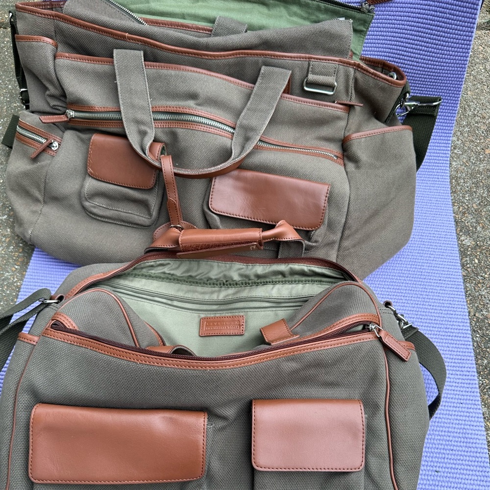 Levenger Italian leather travel bags (2)